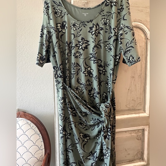 Garnet Hill Wrap Knit Dress.                                          Worn once - Picture 2 of 7